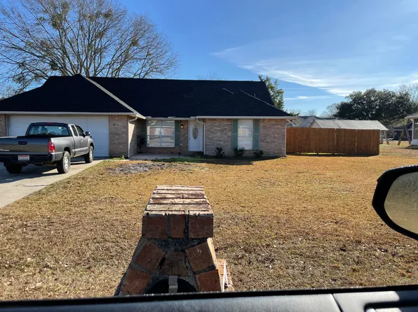 8 Crabapple Ln, Foley, AL 36535