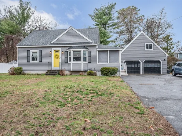 15 Newton Ave, Tewksbury, MA 01876