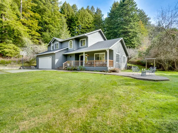 3526 Old Arcata Rd, Bayside, CA 95524