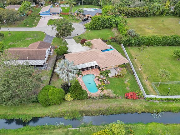3rd image of 2170 NW 122nd Avenue