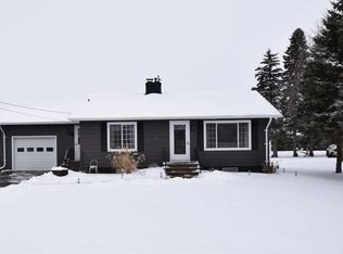 2215 E Hotchkiss Rd, Bay City, MI 48706