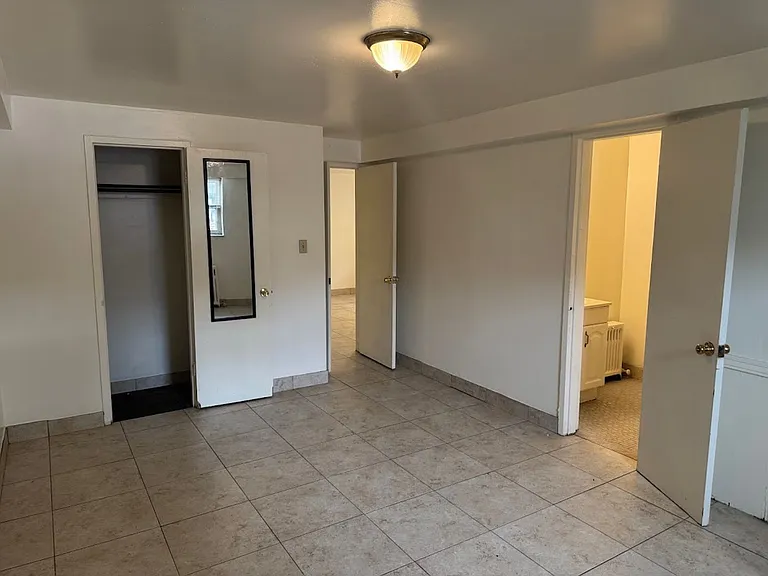 2355 Eldridge — Photo 12