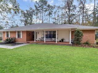 2609 Neuchatel Dr, Tallahassee, FL 32303