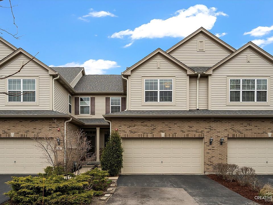 1st image of 35 Oak Creek Ct