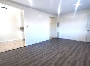 912-914 N Market St #327, Inglewood, CA 90302