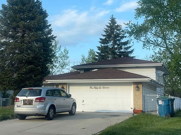 2nd image of 15611 Prince Dr