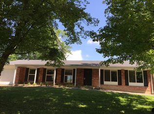 13141 Cannes Dr, Saint Louis, MO