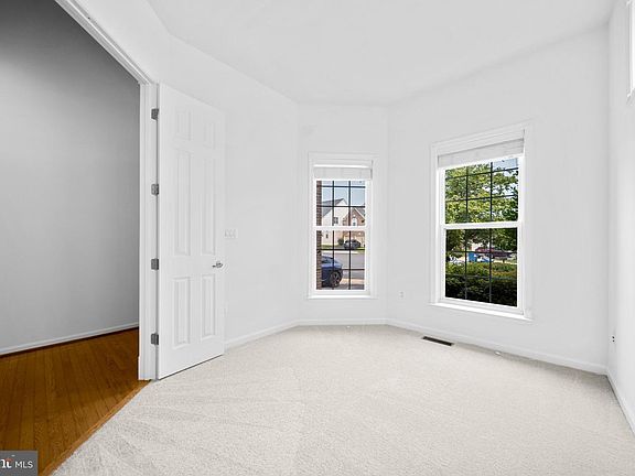 4th image of 8303 Allerdale Ct