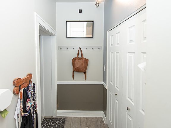 3rd image of 2658 W Ainslie St APT G