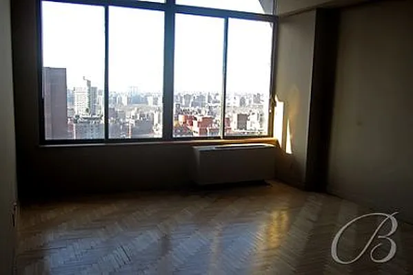 Rented by Bellmarc Realty | media 33