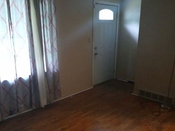 3rd image of 4102 Lawndale Ave