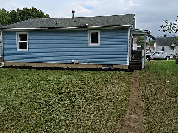 3rd image of 1015 Garfield Ave