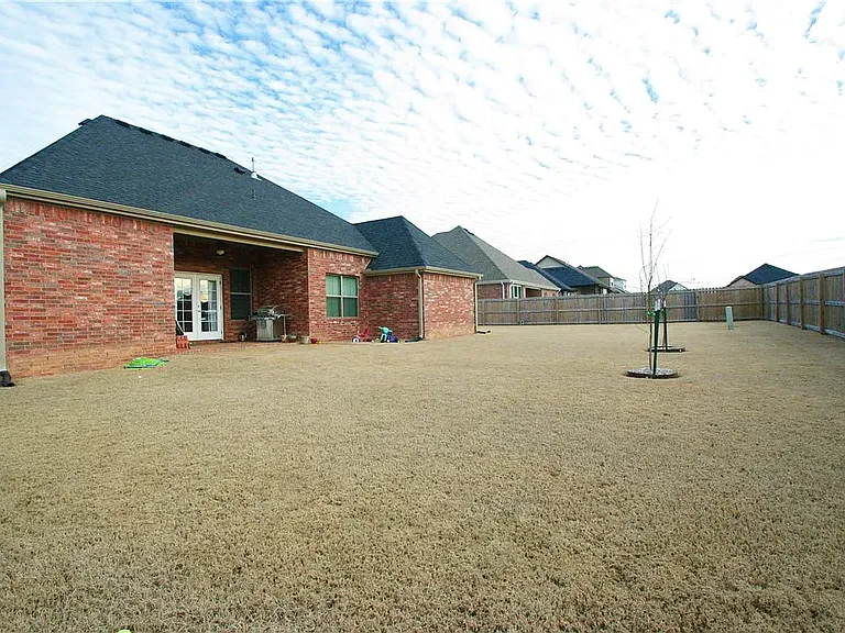 4300 Eggersway Pl — Photo 25