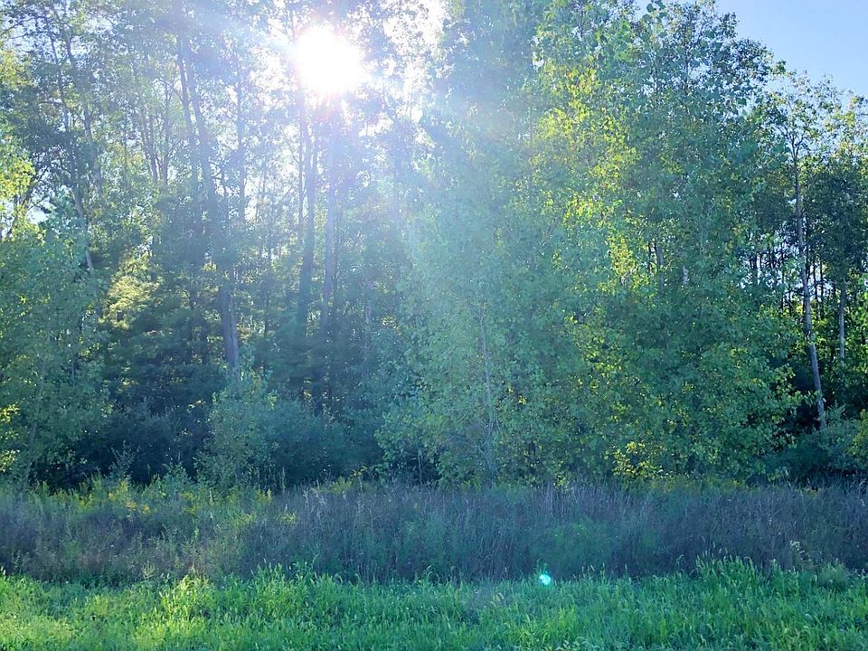 2nd image of 5352 N Point Dr