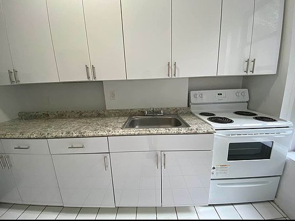 2nd image of 454 W 148th St #1D