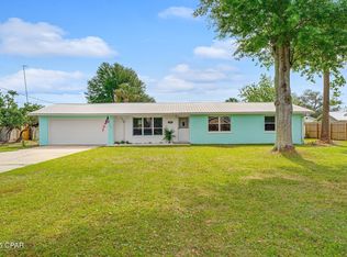 2326 Pretty Bayou Dr, Panama City, FL 32405