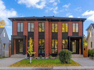 433 N 26th Ave NW, Calgary, AB T2M 2E3