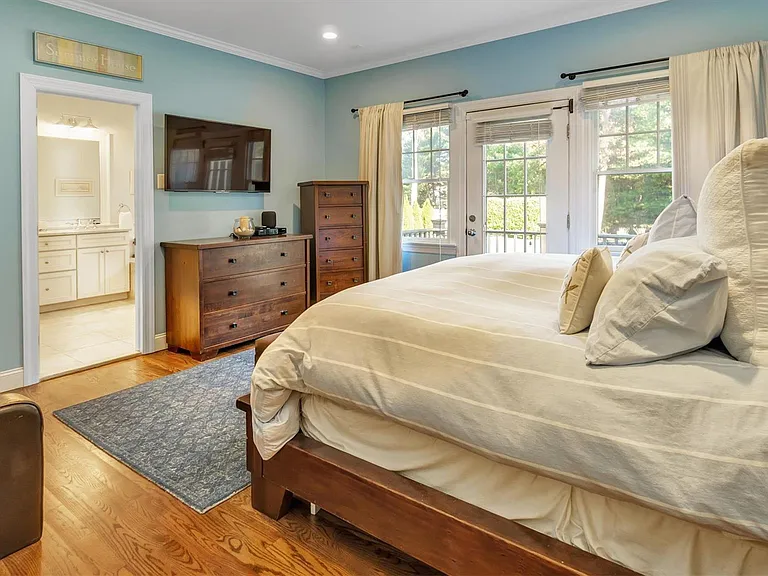 38 Bridle Path — Photo 15