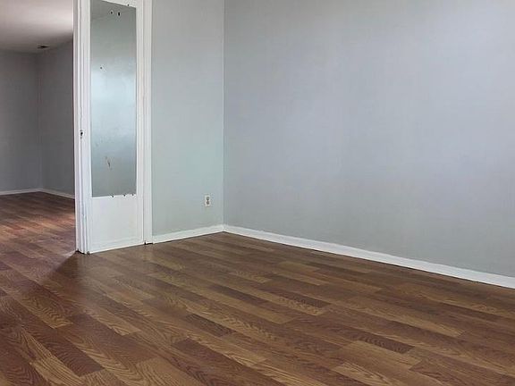 3rd image of 10647 S Greenbay Ave #2