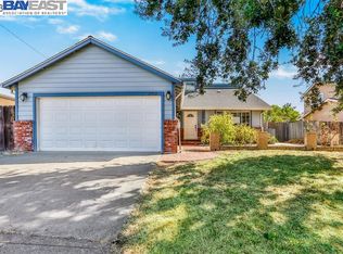 2052 San Angelo St, Fairfield, CA 94533