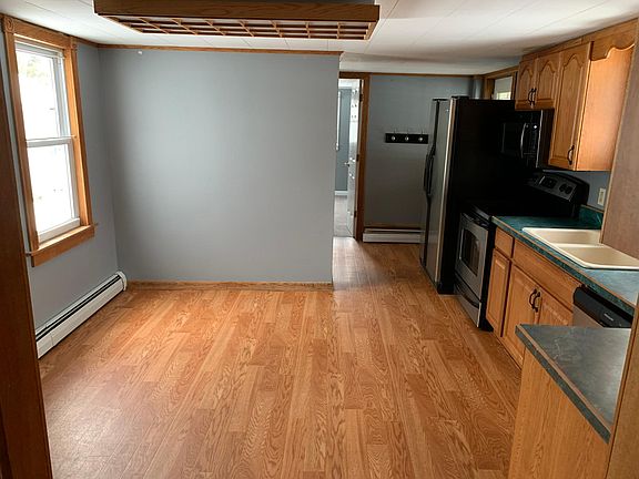 Dining space in kitchen