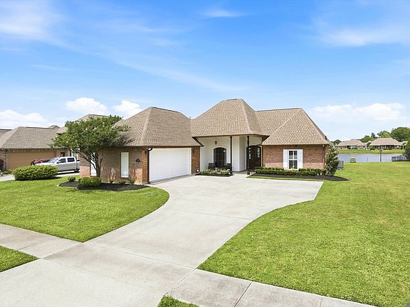 2nd image of 13383 Williamsburg Dr