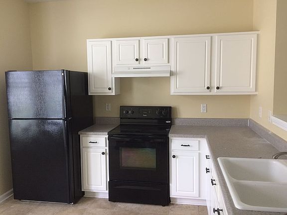 2nd image of 87 Timber Ridge Dr