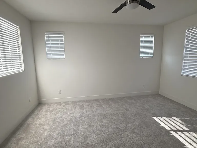 4404 Redstart Ln — Photo 5
