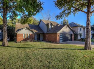 8616 Columbia Dr, Rowlett, TX 75089