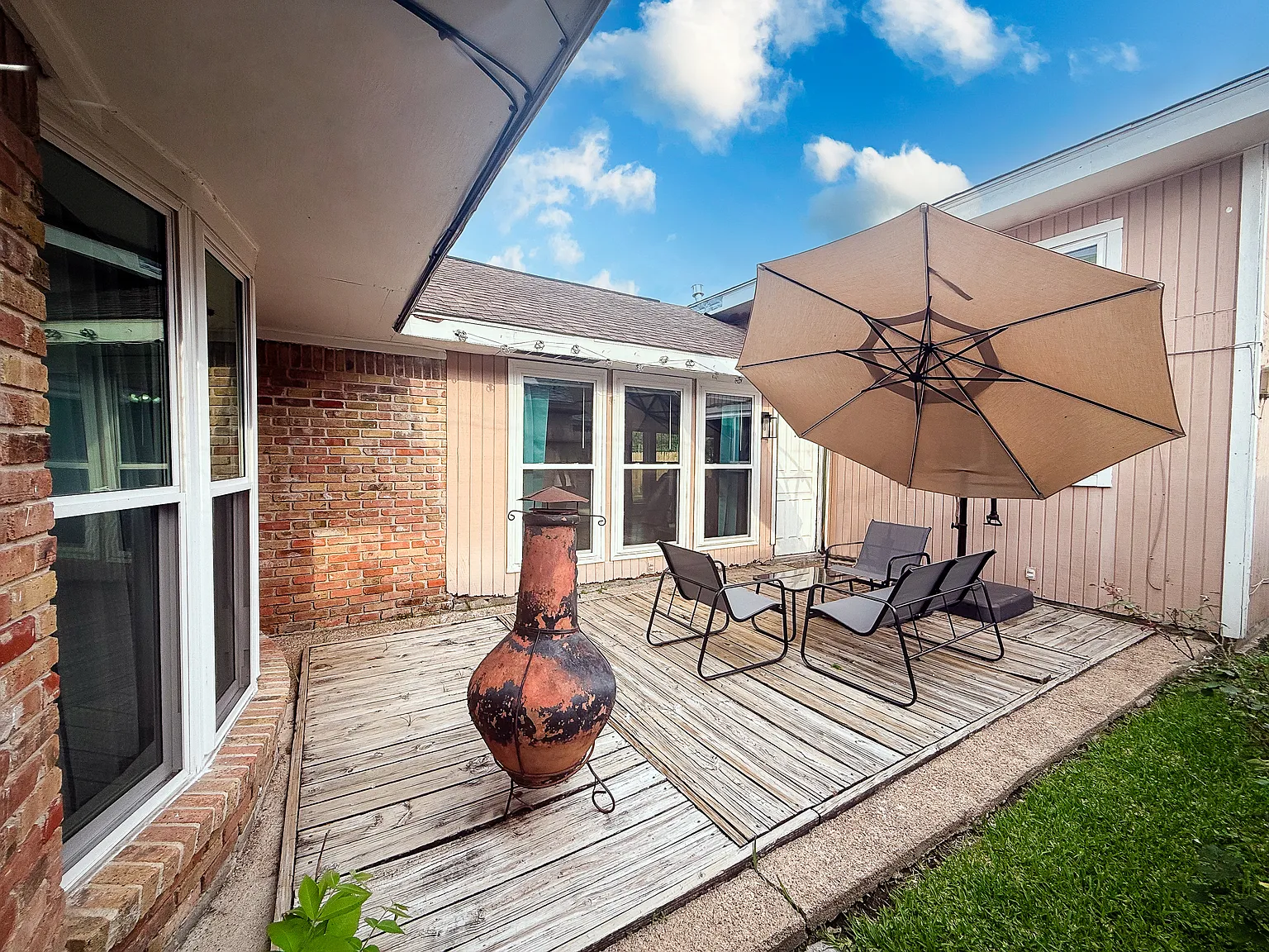 1 bed, 3200 sqft, $1,295 — Photo 3