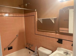 74 W Madison Ave APT 1, Clifton Heights, PA 19018