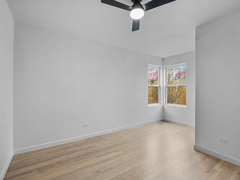 1340 E Vassar Ave — Photo 14