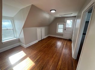 1314 W 10th St APT 3, Wilmington, DE 19806