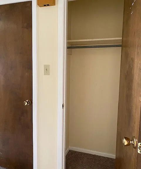 Hall Closets_08182022