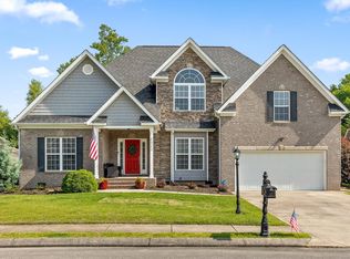 6523 Brigade Ln, Hixson, TN 37343