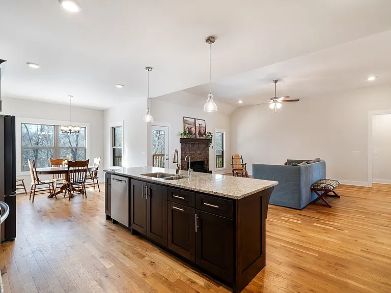 4012 Ironwood Dr — Photo 25