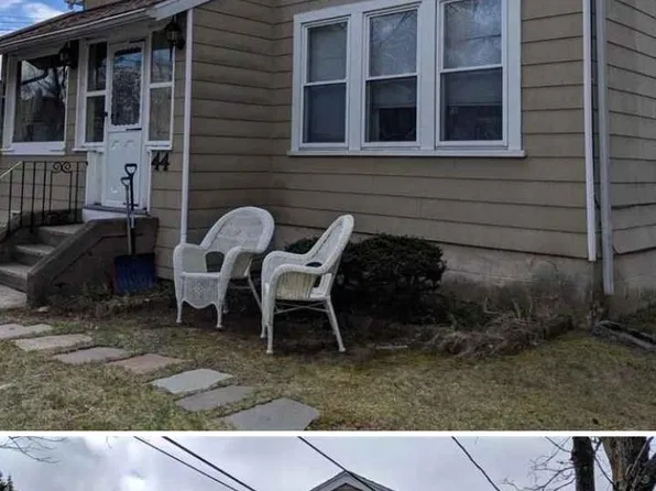 44 Arthur St APT A, West Warwick, RI 02893