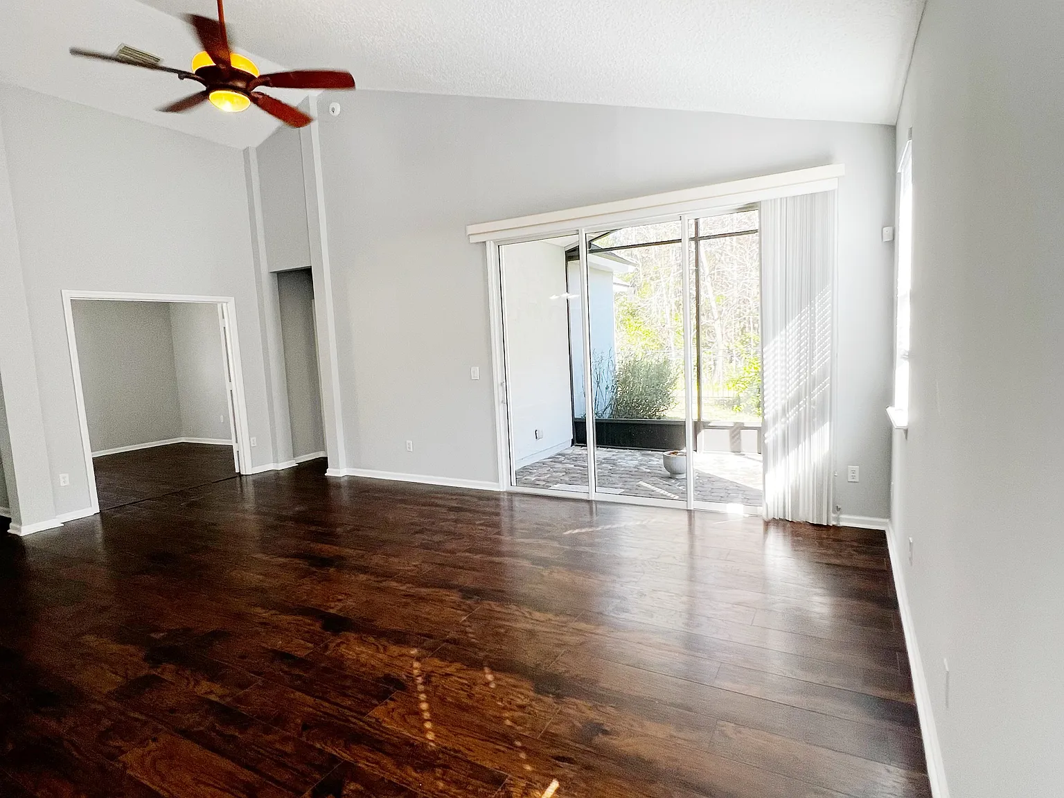 778 Copperhead Cir — Photo 4