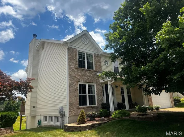 849 Forder Crossing Dr, Saint Louis, MO 63129