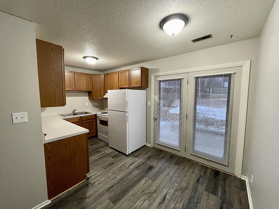 1st image of 823 N 2nd St #6