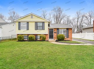 2564 Weyburn Rd, Columbus, OH 43232