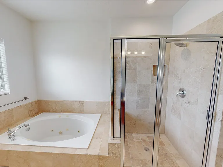 5843 Petty St #C — Photo 25