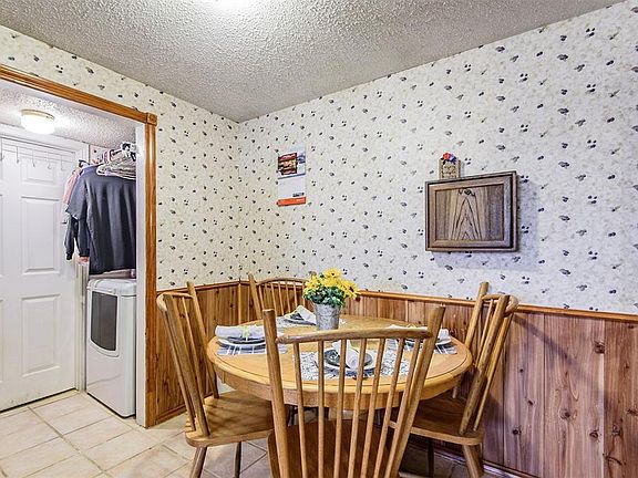 5th image of 5427 Prince Dr