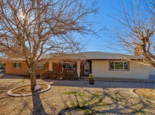 23727 Thunderbird Rd, Apple Valley, CA 92307