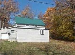 409 Hugh Herron Rd, Saranac, NY 12981
