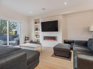 1670 160th St #13, Surrey, BC V4A 0C6