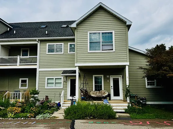 560 Little Lake Dr Unit 7, Ann Arbor, MI 48103