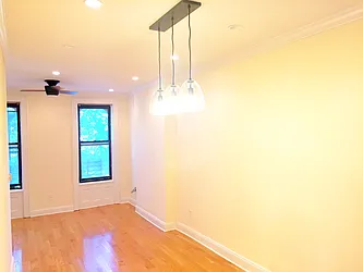 Rented by Rapid Realty Cobble Hill