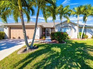 2907 NW 11th St, Cape Coral, FL 33993