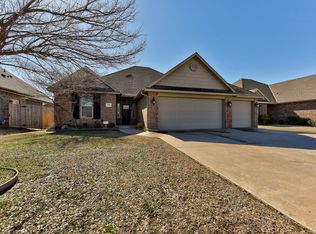 2300 Bretford Way, Norman, OK 73071